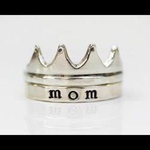 Meet your Posher, Carlee